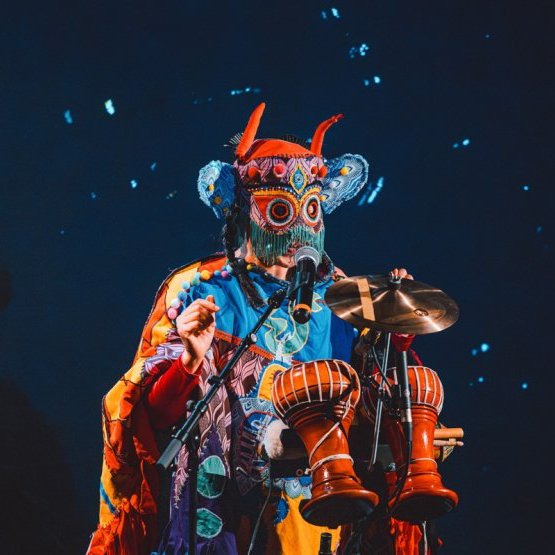 La fête farfelue du monde pentu