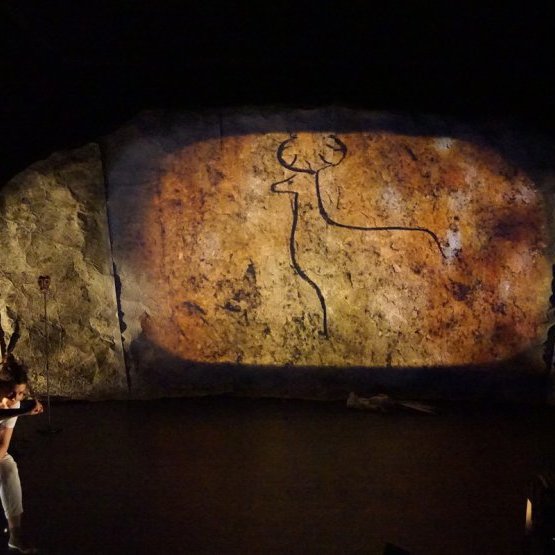 Dans la grotte